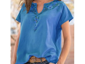 Women's Blue Ombre Embroidered V-Neck Short Sleeve Blouse